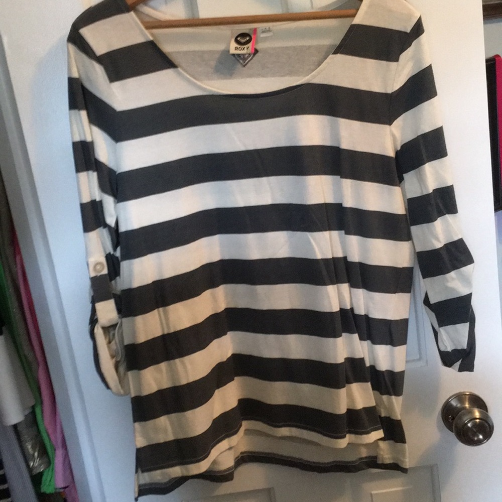 L GUC Roxy Long Sleeved Top